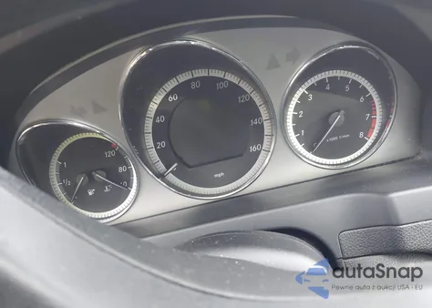 2009 Mercedes-Benz C 300 Luxury 4Matic/Sport 4Matic from USA, damaged, VIN WDDGF81X89R064695